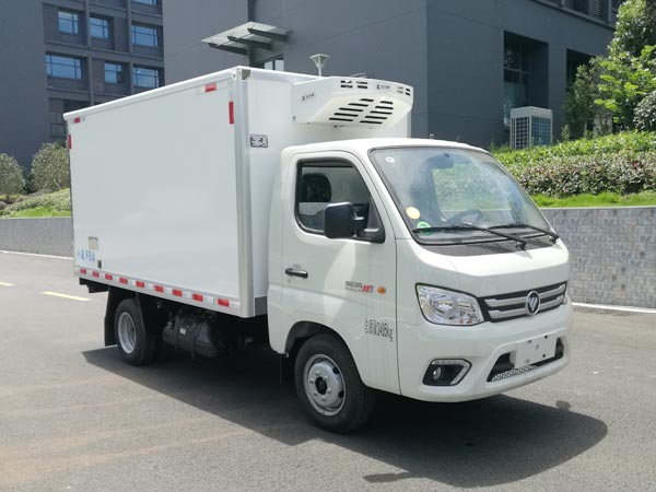 程力威牌CLW5031XLCB6型冷藏車